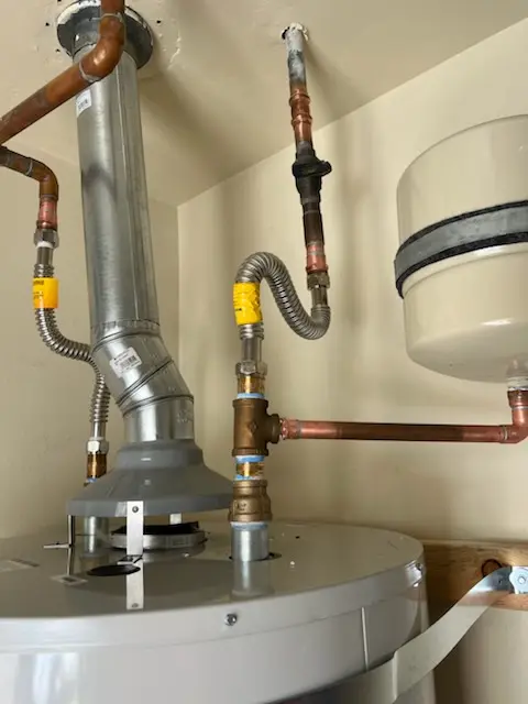 Water heater installation and plumbing repair in Arlington Park